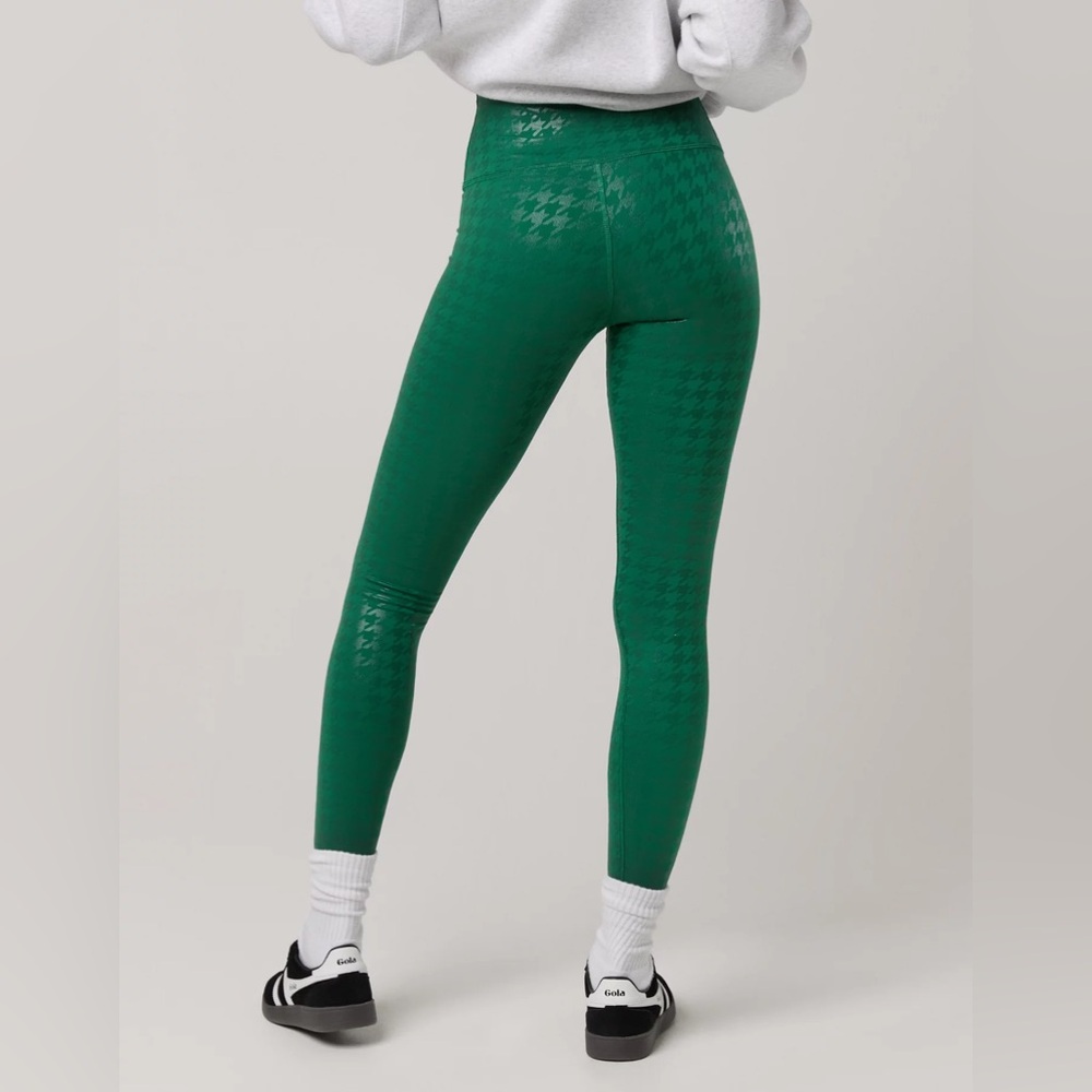 NWT: OFFLINE By Aerie The Hugger High Waisted Legging - Picture 13 of 13